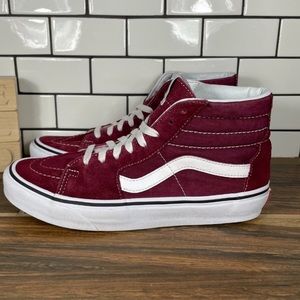 Vans Off The Wall Womens Maroon
High Top Skateboard Shoes Size: 8.5 Vans $50